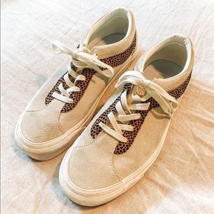 Women’s Vans. Good condition.